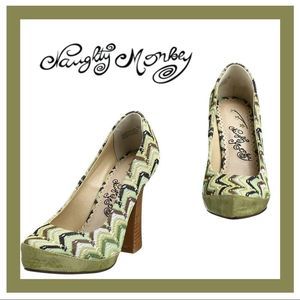 Naughty Monkey T-Cup Green Leather/Fabric Pump 6